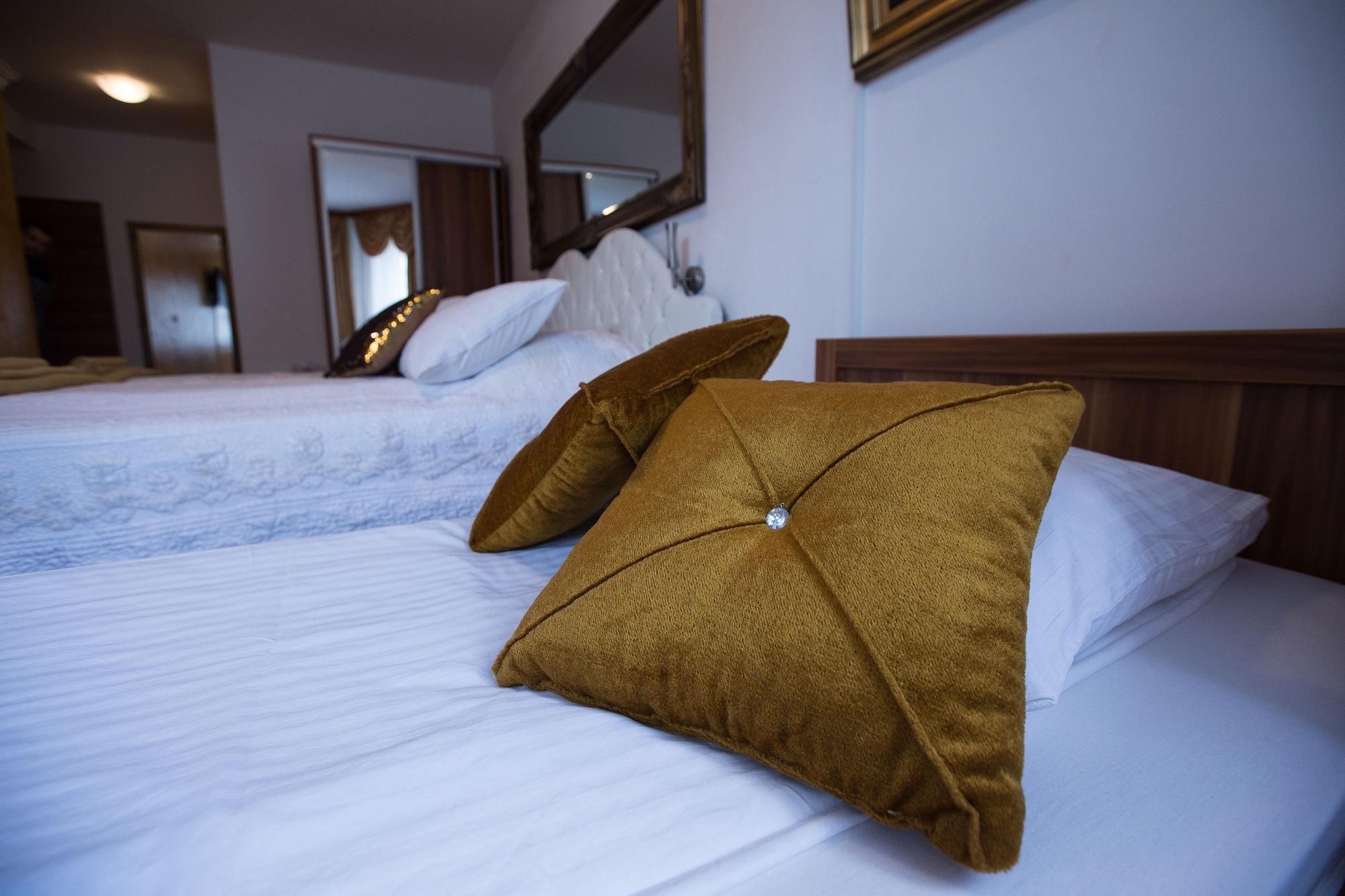 Hotel Herc Szarajevó Kültér fotó