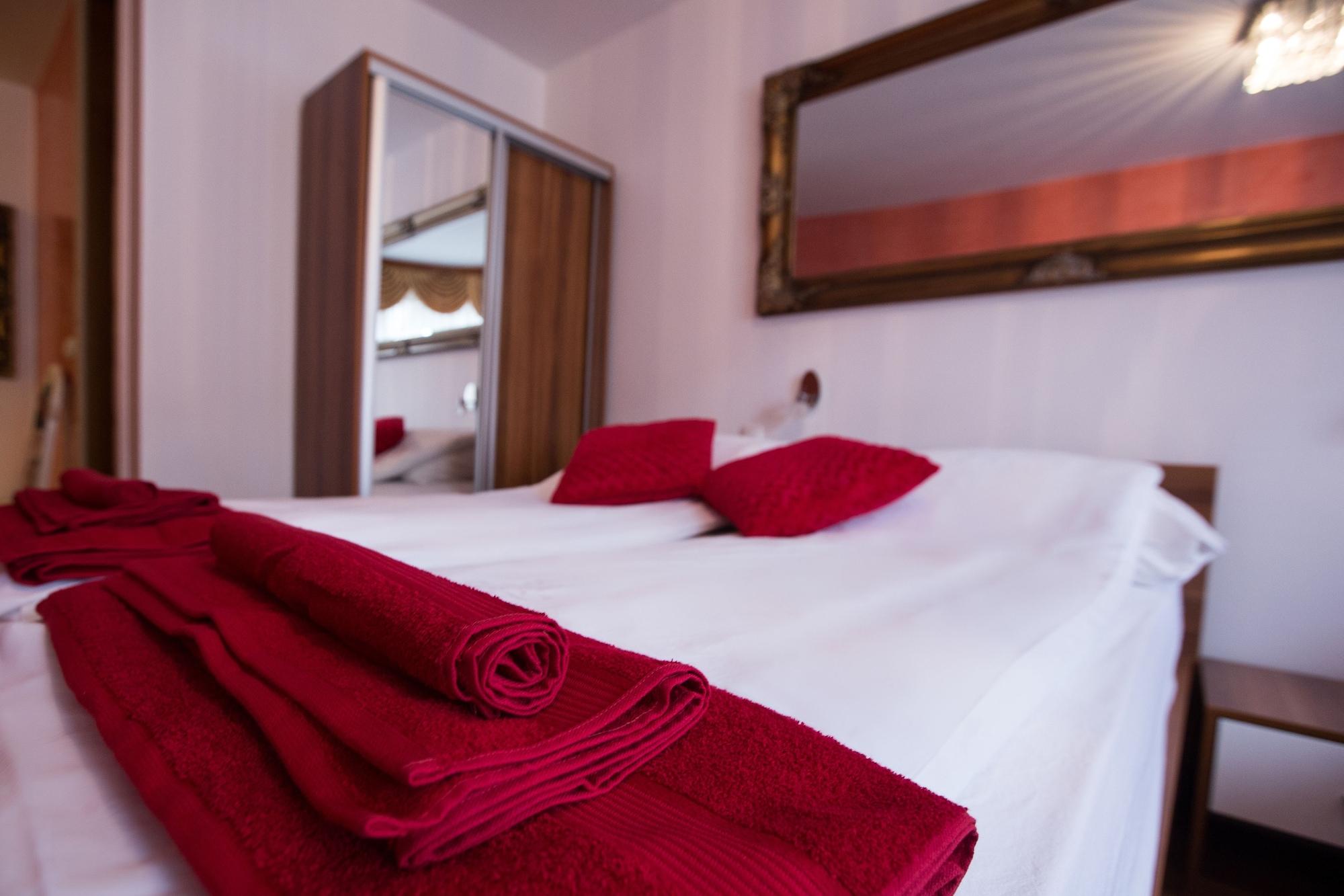 Hotel Herc Szarajevó Kültér fotó