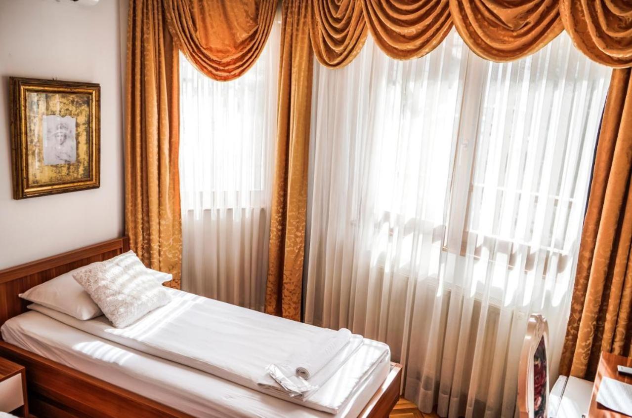 Hotel Herc Szarajevó Kültér fotó