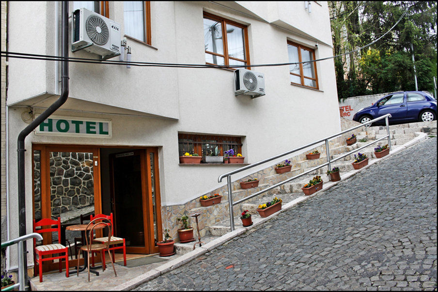 Hotel Herc Szarajevó Kültér fotó
